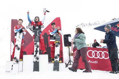 So sieht Freude aus: Nevin Galmarini bei den Schweizer Meisterschaften im Snowboard in Scuol So sieht Freude aus: Nevin Galmarini bei den Schweizer Meisterschaften im Snowboard in Scuol
