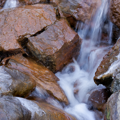 Mineralquelle von Scuol im Engadin