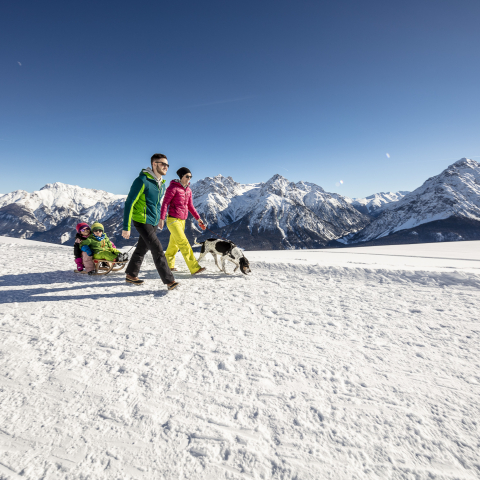 Winterwanderung von Motta Naluns nach Prui im Unterengadin Winterwanderung von Motta Naluns nach Prui im Unterengadin