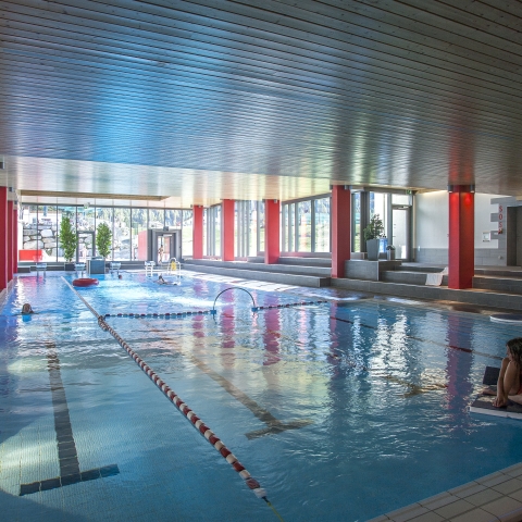 Familienbad Zernez im Unterengadin Familienbad Zernez im Unterengadin