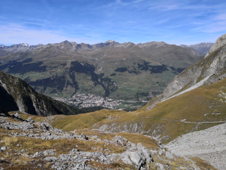 Aussicht auf Scuol von der Chamonna Lischana © Sophia Bartolomei Aussicht auf Scuol von der Chamonna Lischana