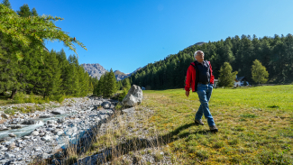 Wandern im Engadin ist eine grosse Leidenschaft von Peter.