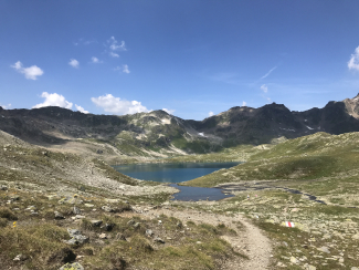 Wanderung und Ausblick auf die Jöriseen ab Susch Wanderung und Ausblick auf die Jöriseen ab Susch