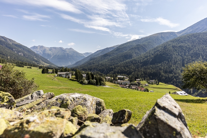 Aussicht auf Brail im Unterengadin