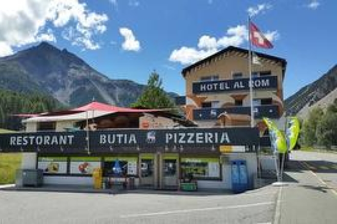 Hotel Al Rom in Tschierv, Val Müstair. Hotel Al Rom in Tschierv, Val Müstair.
