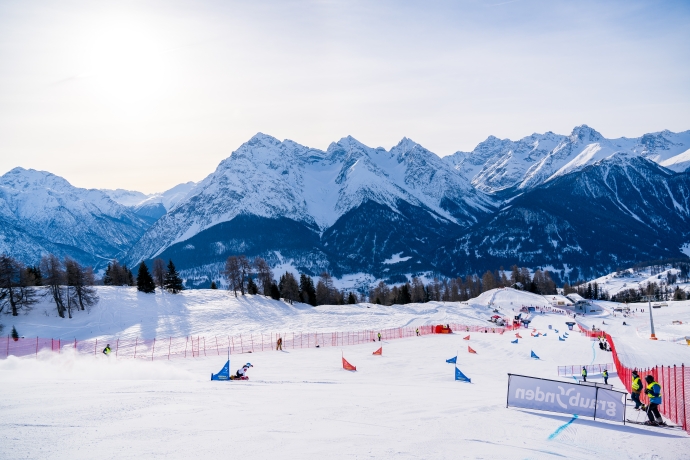 FIS Snowboardweltcup in Scuol FIS Snowboard Alpin Weltcup in Scuol