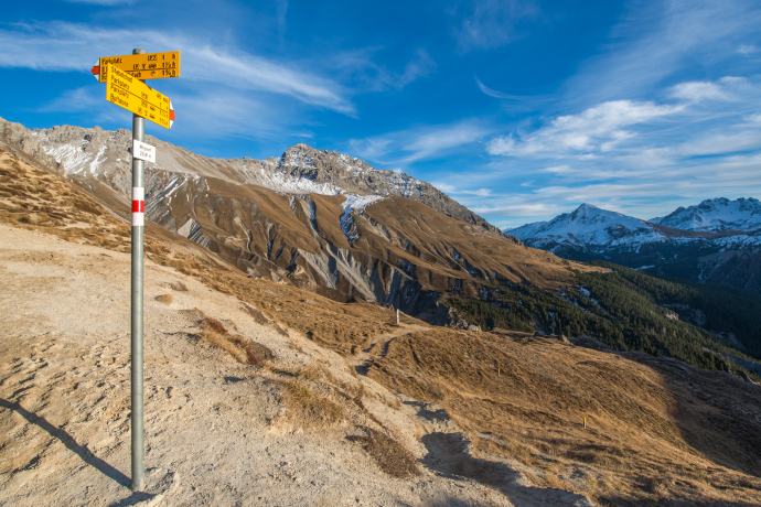 Wegweiser auf dem Margunet.