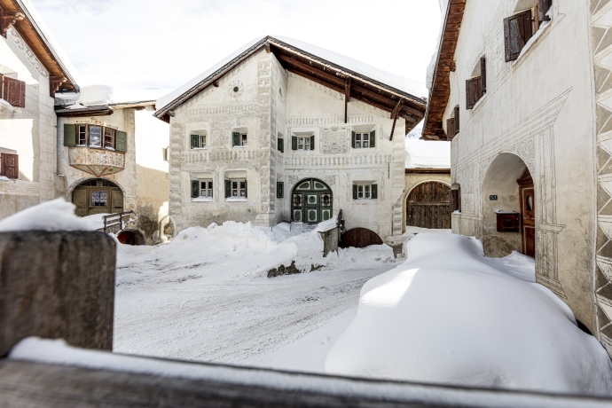 Engadinerdorf Guarda im Winter Engadinerdorf Guarda im Winter
