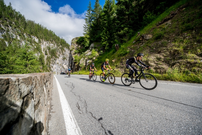 Aufstieg beim Engadiner Radmarathon
