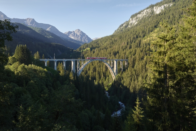 Projekt Alpine Circle Projekt Alpine Circle