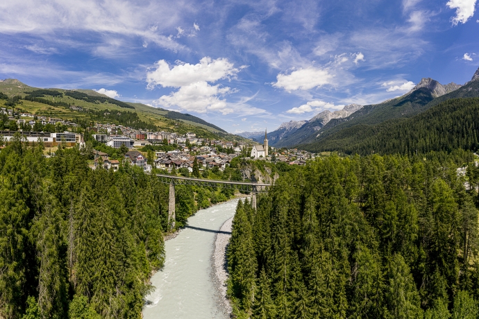 Dorfpanorama Scuol