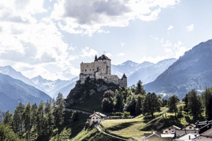 Schloss_Tarasp_Andrea_Badrutt Schloss_Tarasp_Andrea_Badrutt