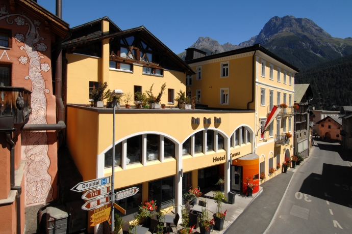 Hotel Curuna_michaela_vitalini Hotel Curuna_michaela_vitalini