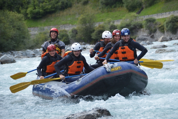 engadin_scuol_rafting_guide engadin_scuol_rafting_guide