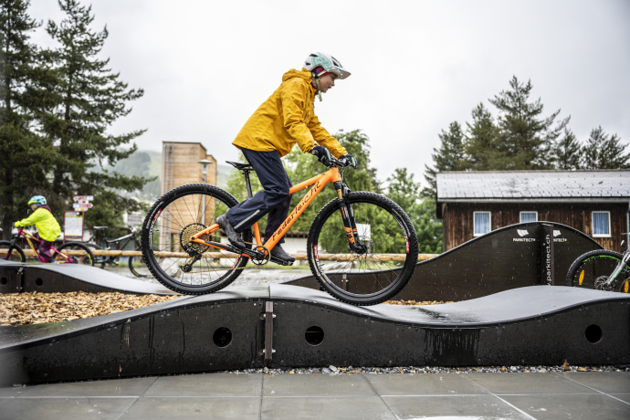 Skillcenter Gurlaina, Scuol