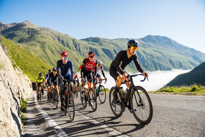 Über dem Wolkenmeer beim Engadiner Radmarathon Über dem Wolkenmeer beim Engadiner Radmarathon