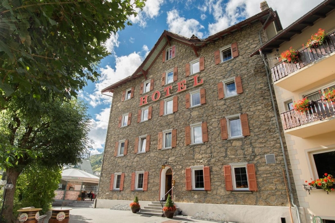 Hotel Bellaval Scuol