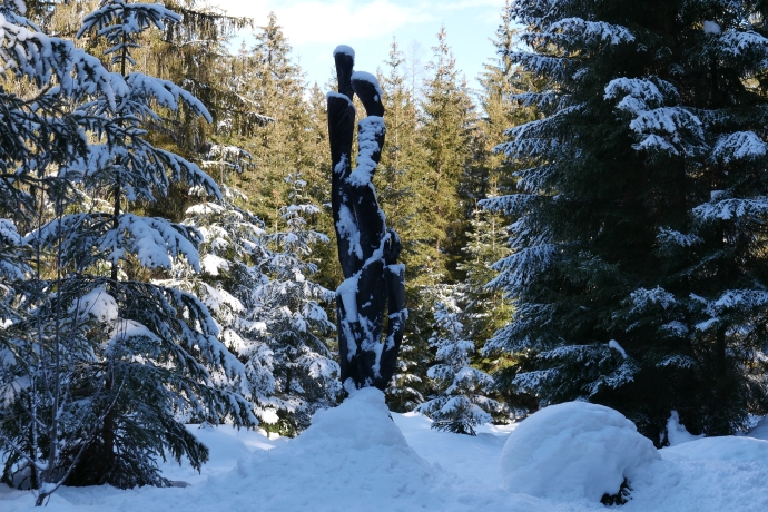 Skulpturenweg im Winter