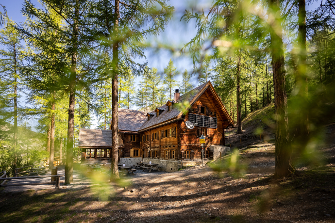 Die Chamanna Cluozza im Schweizerischen Nationalpark