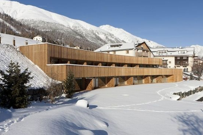 Hotel In Lain Cadonau Winter 