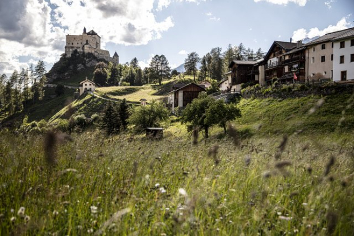 Schloss Tarasp