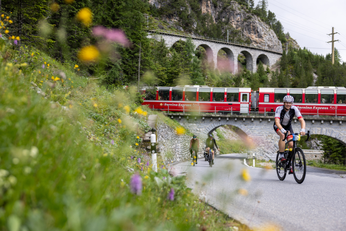 Strecke «la Svizra» des Engadin Radmarathons Strecke «la Svizra» des Engadin Radmarathons