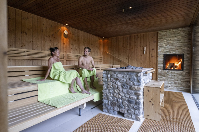 Saunalandschaft und Ruheräume im Bogn Engiadina Bogn Engiadina Scuol Saunalandschaft und Ruheräume