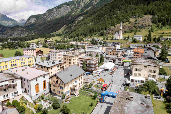 Engadin Radmarathon Village