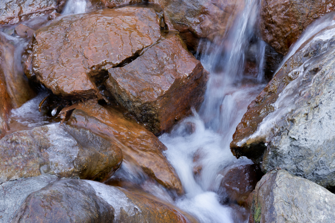 Mineralquelle von Scuol im Engadin