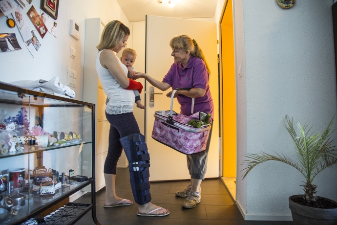 Spitex im Einsatz - bei Familien Spitex im Einsatz - bei Familien