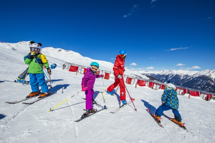 Familienferien im Winter im Unterengadin.