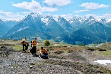 Trash Hero Pisten-Cleanup Scuol – Motta Naluns – myclimate Cause We Care