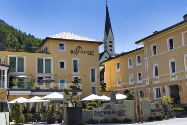 Hotel Baer & Post, Zernez im Sommer