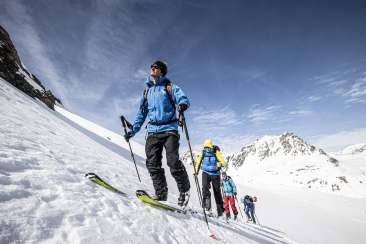 Skitouren für Anfänger und Fortgeschrittene