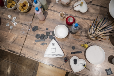 Keramikmalen in der Butia Schlerin, Sent