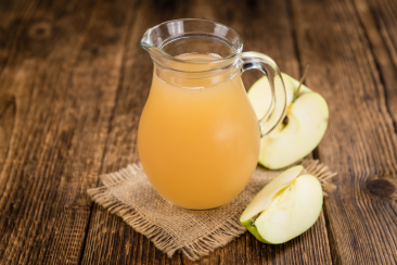 Frisch gepresster Apfelsaft