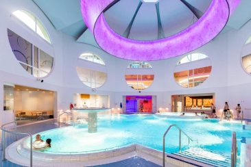 Innenbecken Bogn Engiadina Scuol