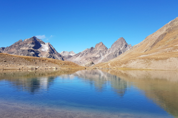 Lai Blau in Engadin Scuol Zernez
